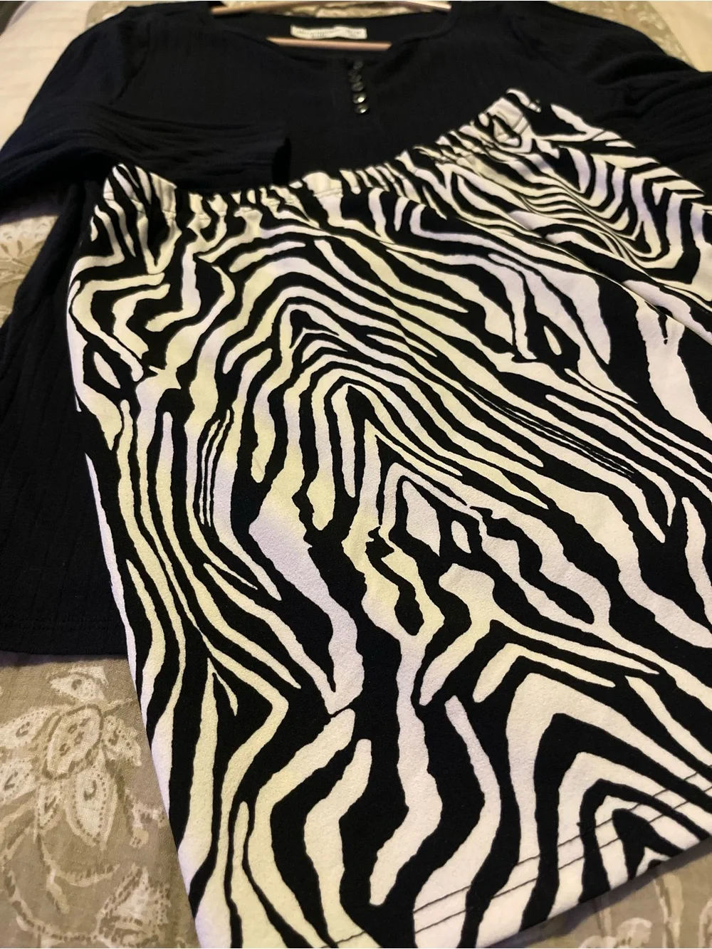 2 piece skirt / shirt set